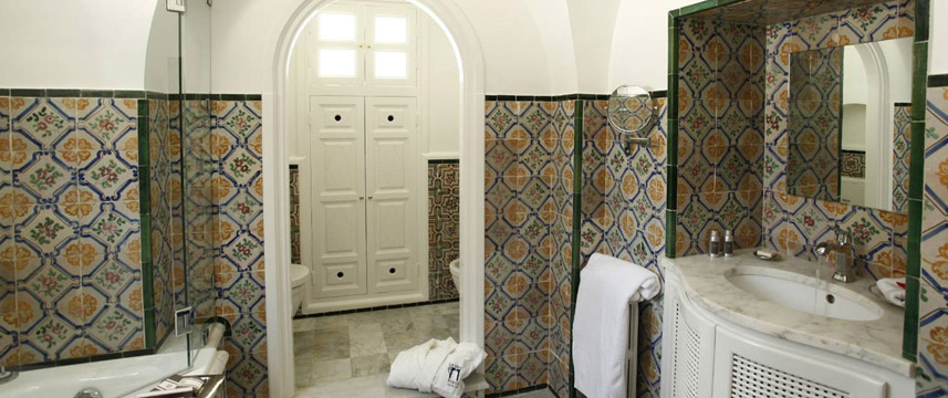La Villa Bleue - Bathroom