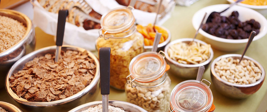 Lancaster Lodge - Breakfast Lancaster Lodge - Breakfast