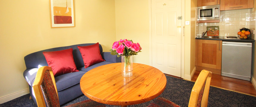 Latchfords Apartments - Mews Kitchen Latchfords Apartments - Mews Kitchen