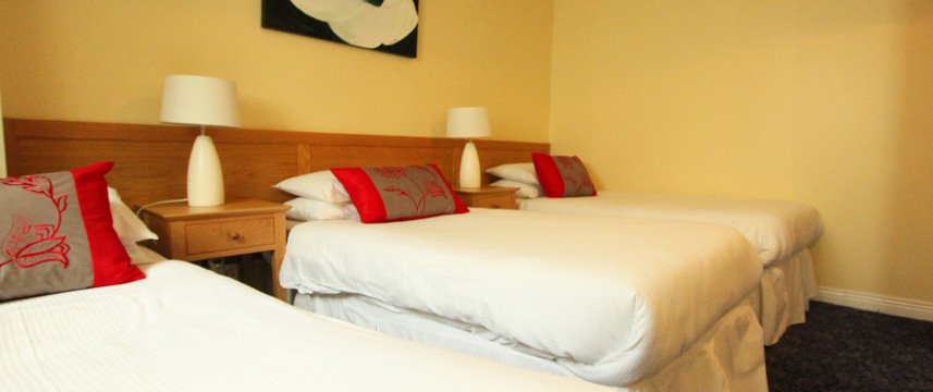 Latchfords Apartments - Triple Bedroom Latchfords Apartments - Triple Bedroom