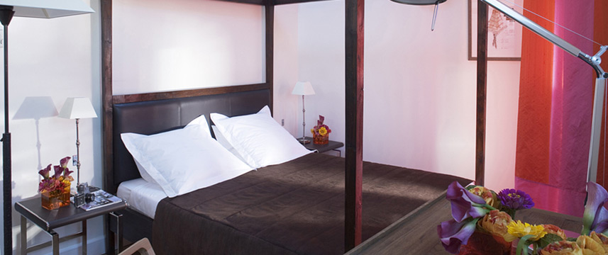 Le 123 Elysees - Double Four Poster Le 123 Elysees - Double Four Poster