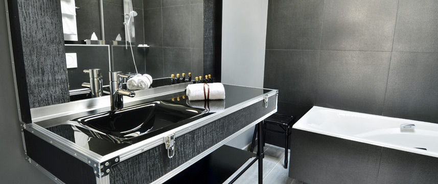 Le 123 Sebastopol - Astotel - Bathroom