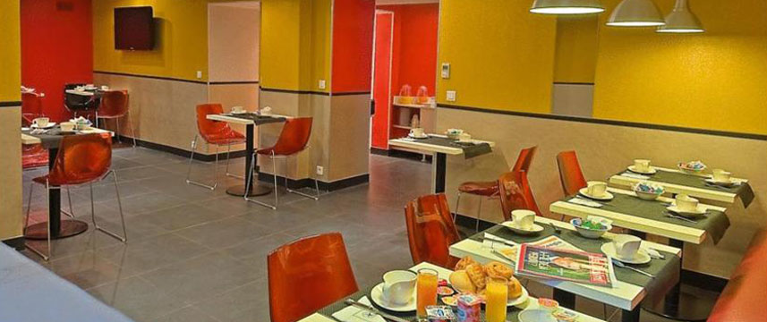 Le Canal Breakfast Tables Le Canal Breakfast Tables