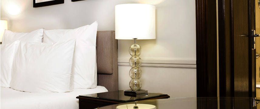 Le Meridien - Bedroom Le Meridien - Bedroom