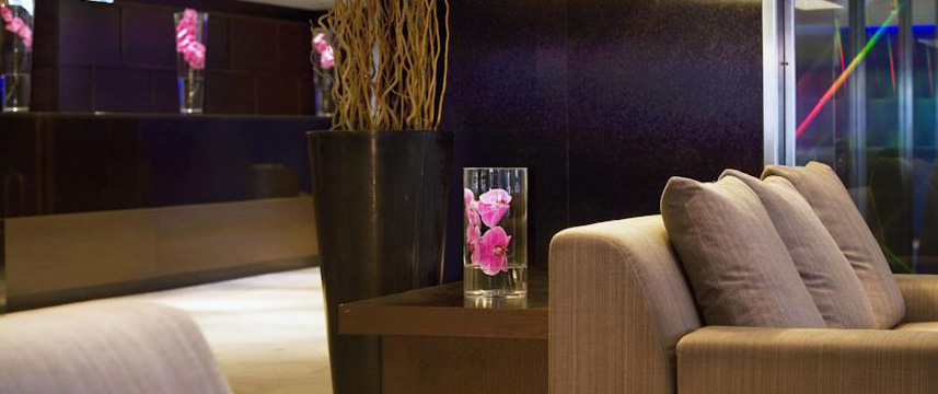 Le Meridien Nice - Reception Lounge