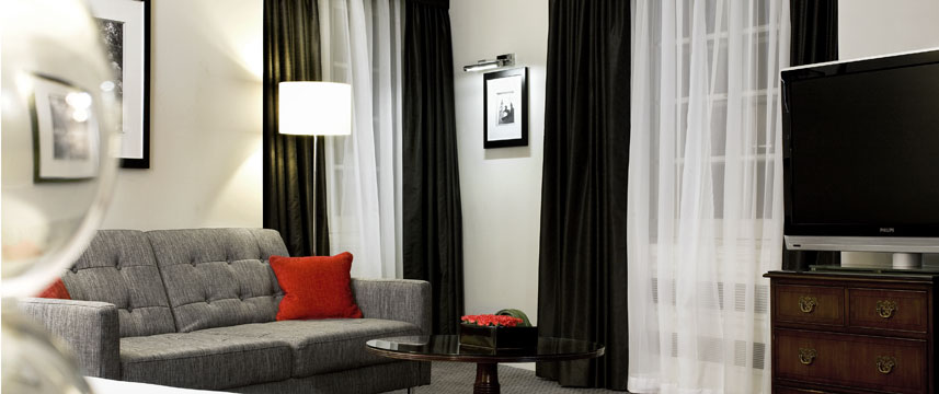 Le Meridien - Seating Area Le Meridien - Seating Area