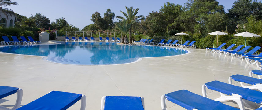 Les Calanques de Issambres Outdoor Pool