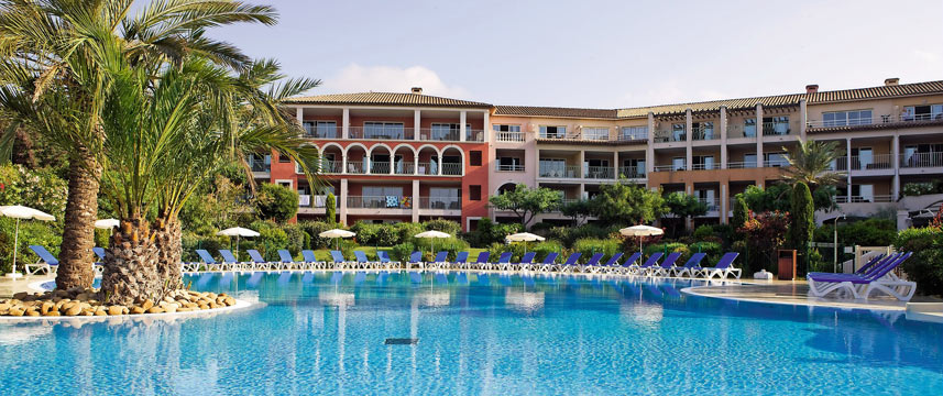 Les Calanques de Issambres Pool Area