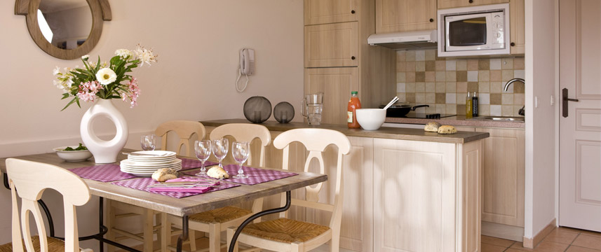 Les Calanques de Issambres Studio Kitchen