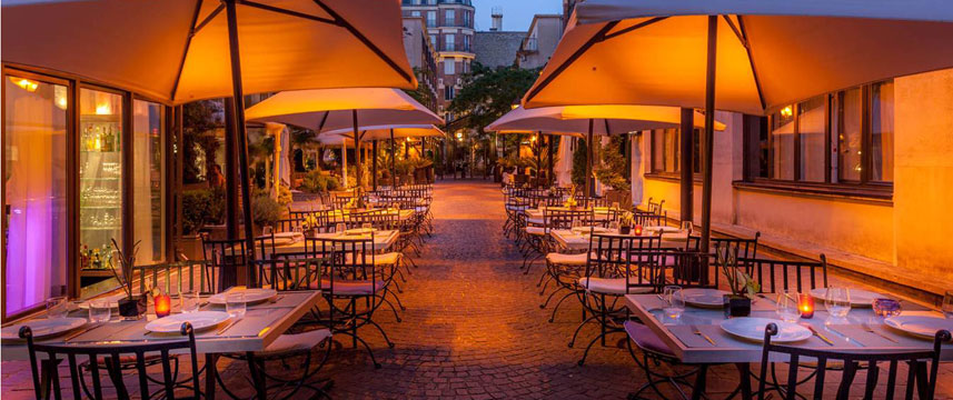 Les Jardins du Marais - Terrace Night Les Jardins du Marais - Terrace Night