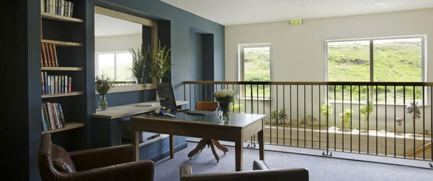 Lewinnick Lodge - Reception