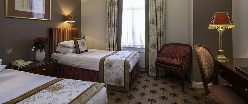 London Lodge Superior Twin London Lodge Superior Twin