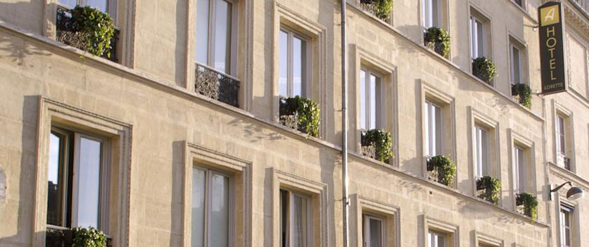 Lorette Opera Facade