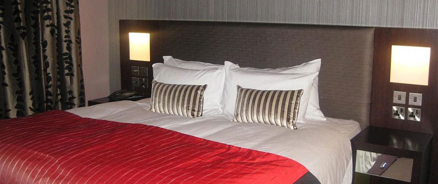 Lorne Hotel - Bed Room Double