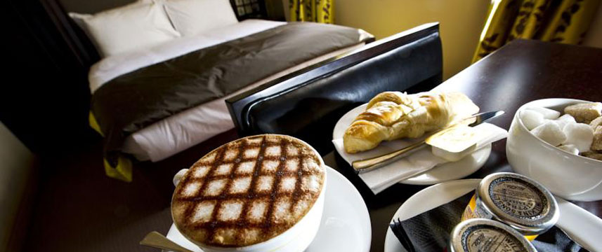 Lorne Hotel - Breakfast