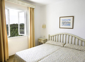 Los Naranjos Apartments