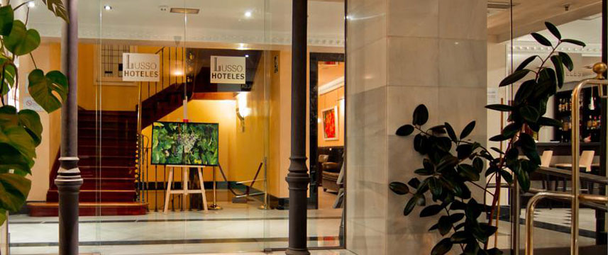 Lusso Infantas - Entrance Lusso Infantas - Entrance