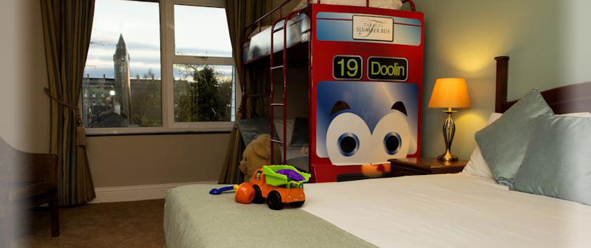 Lynch West County - Family Bed Room Lynch West County - Family Bed Room