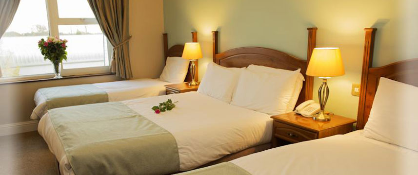 Lynch West County - Family Room Lynch West County - Family Room