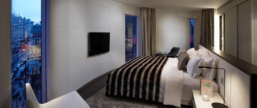 ME London - Personality Suite