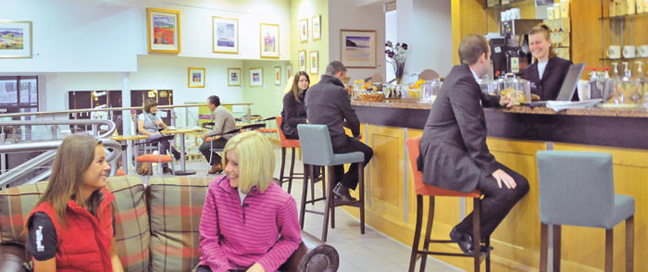 Macdonald Aviemore Inn - Coffee Shop Macdonald Aviemore Inn - Coffee Shop