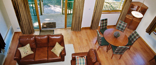 Macdonald Aviemore Inn - Lodge Inside Macdonald Aviemore Inn - Lodge Inside