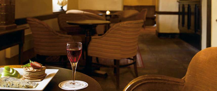 Macdonald Houstoun House - Bar Area Macdonald Houstoun House - Bar Area