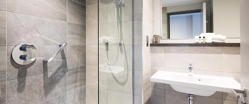 Maldron Hotel Liverpool City Bathroom Maldron Hotel Liverpool City Bathroom