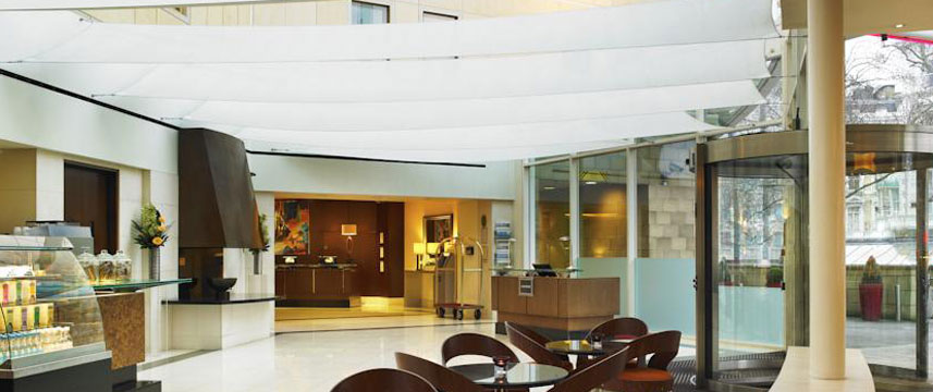 Mariott Kensington Lobby Mariott Kensington Lobby