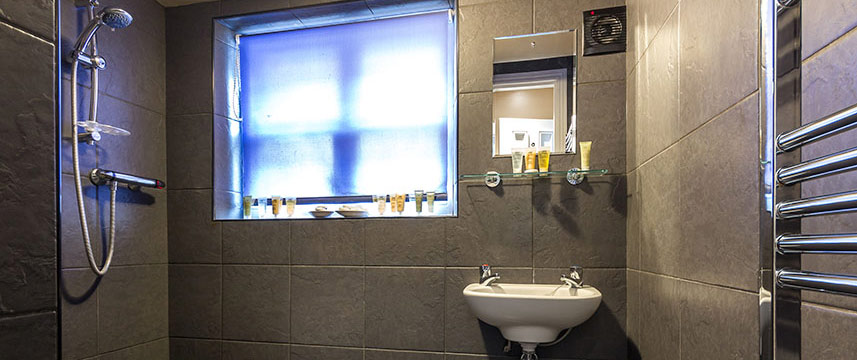 Marmadukes Town House Hotel - Apartment Shower Marmadukes Town House Hotel - Apartment Shower