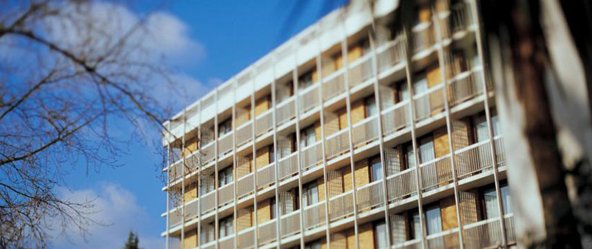 Marriott Regents Park - Outside Marriott Regents Park - Outside