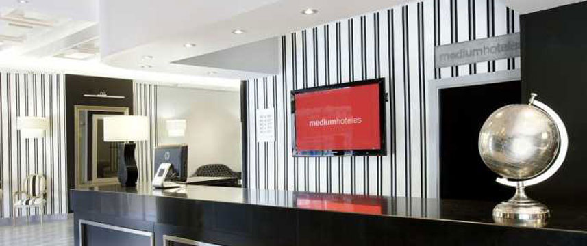 Medium Virgen De Los Reyes Hotel - Reception Medium Virgen De Los Reyes Hotel - Reception