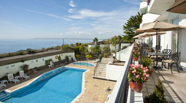 Menzies East Cliff Court - Pool