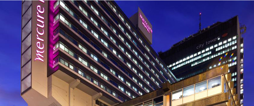 Mercure Manchester Picadilly Exterior View