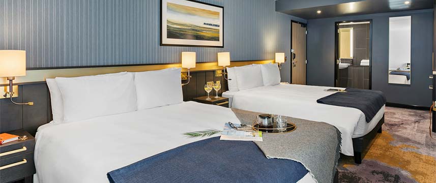 Mercure Paignton Hotel - Double Queen Bedded Room