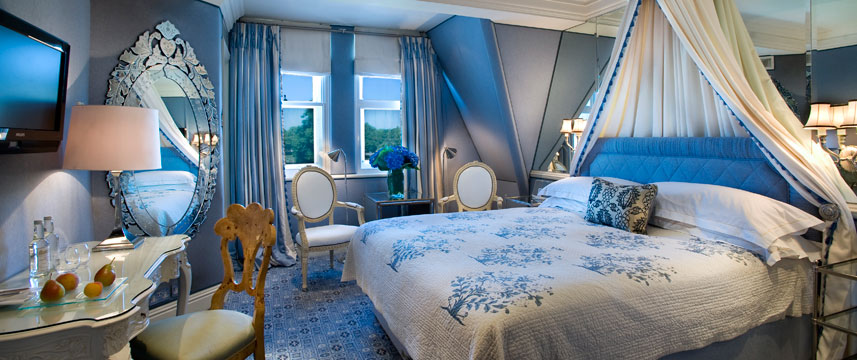 Milestone Deluxe King room2