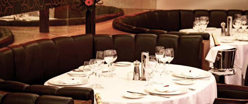 Millennium Madejski Hotel Reading - Restaurant Table