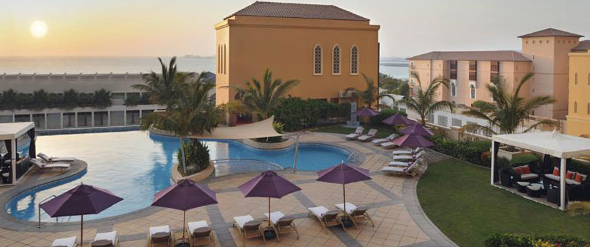 Moevenpick Hotel Jumeriah Beach - Pool