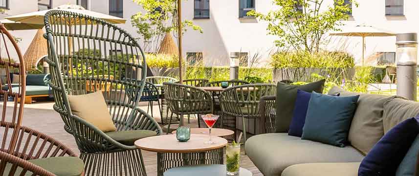 Motel One Brussels - Bar Terrace Motel One Brussels - Bar Terrace
