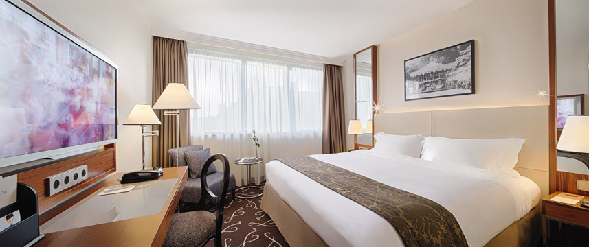 Movenpick Hotel Paris Neuilly - Bedroom Double Movenpick Hotel Paris Neuilly - Bedroom Double