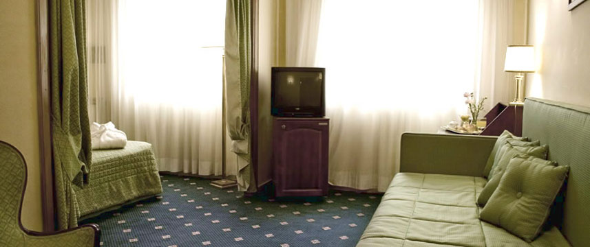 Napoleon Hotel - Superior Room