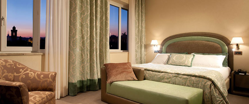 Nazionale Hotel Suite Bedroom