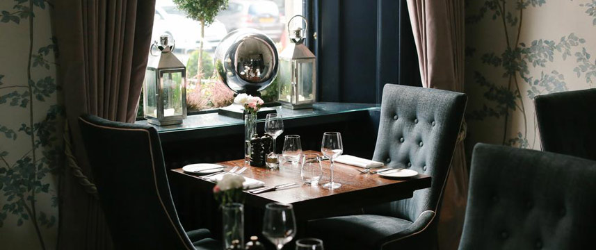 Nira Caledonia - Blackwoods Bar and Grill Nira Caledonia - Blackwoods Bar and Grill