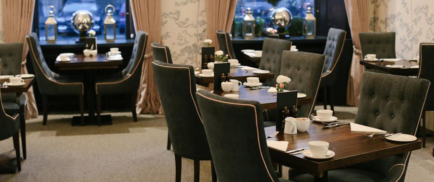 Nira Caledonia - Breakfast Tables Nira Caledonia - Breakfast Tables