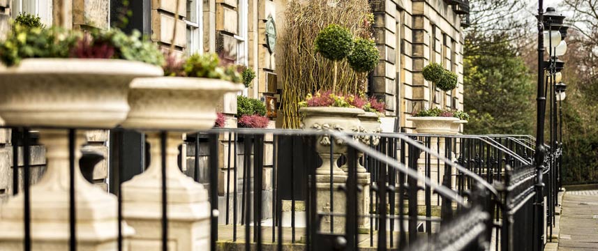 Nira Caledonia - Street View Nira Caledonia - Street View