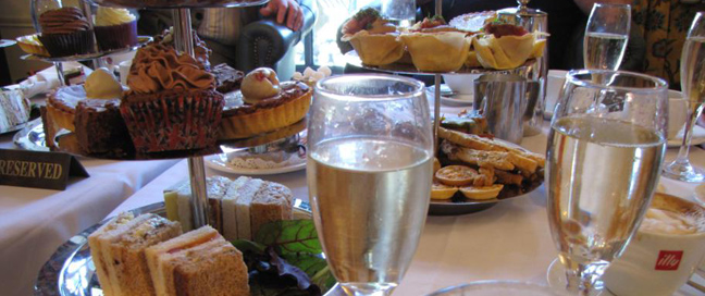 Norfolk Royale Classic Hotel - Afternoon Tea