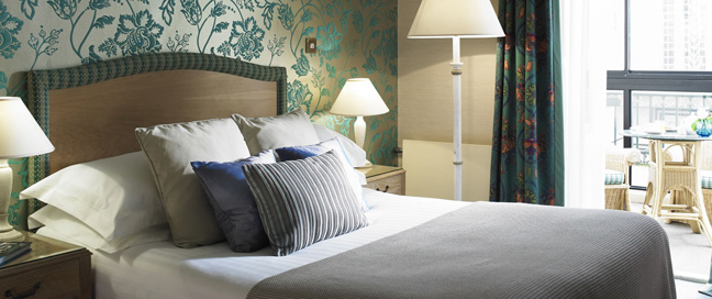 Norfolk Royale Classic Hotel - Bedroom