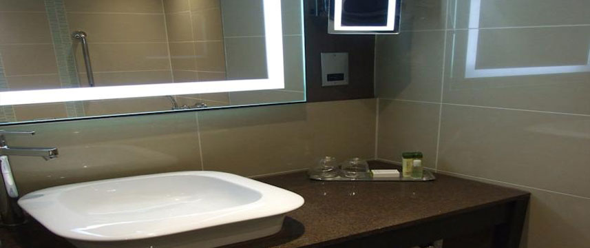 Nottingham Gateway Hotel - Bathroom Nottingham Gateway Hotel - Bathroom