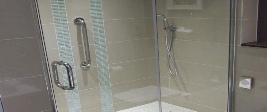 Nottingham Gateway Hotel - Shower Nottingham Gateway Hotel - Shower