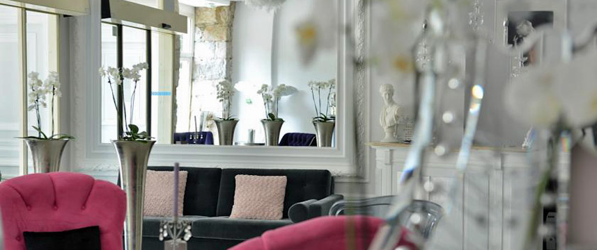 Nouvel Hotel Kinzy Early Bird Lobby Nouvel Hotel Kinzy Early Bird Lobby